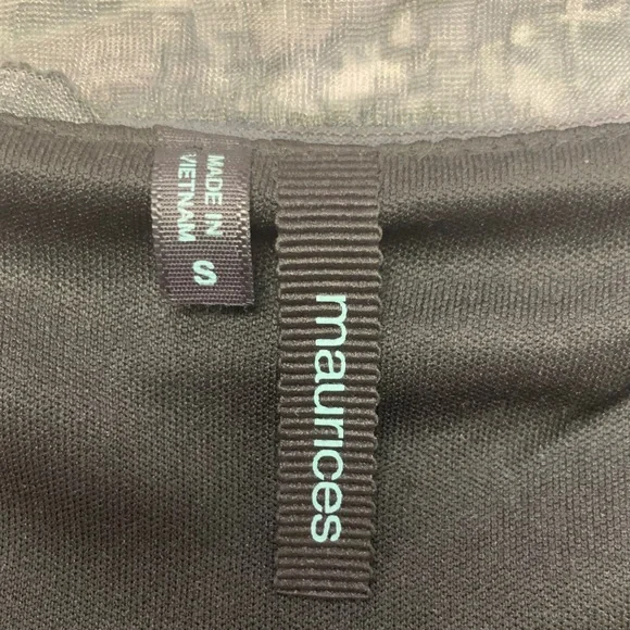 Maurices Textured Gray Tank Top - Picture 2 of 5